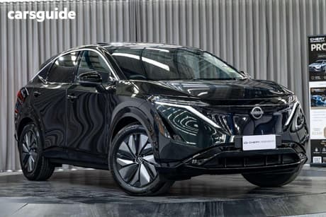 Green 2026 Nissan Ariya SUV ADVANCE+ F