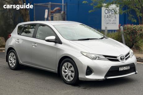 Silver 2013 Toyota Corolla Hatchback Ascent