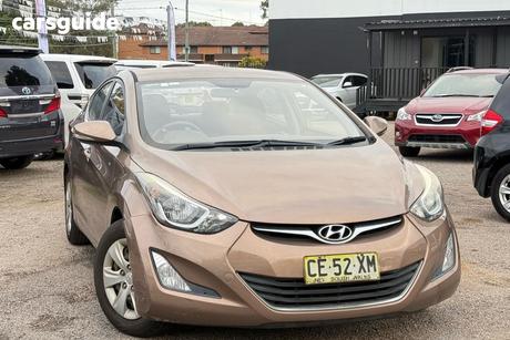 Gold 2015 Hyundai Elantra Sedan Active