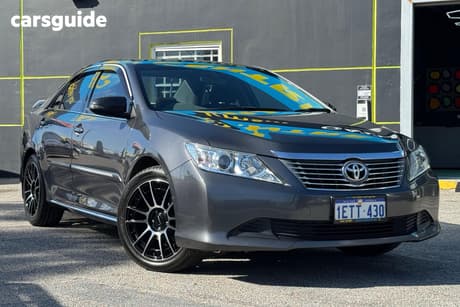 Grey 2015 Toyota Aurion Sedan At-X