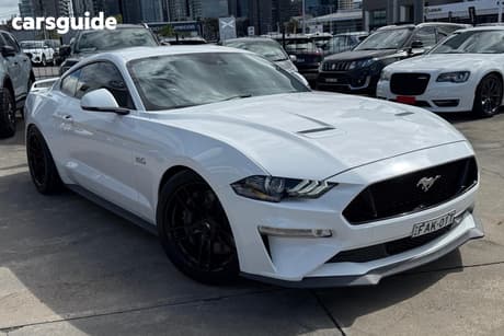 White 2019 Ford Mustang Coupe Fastback Gt 5.0 V8