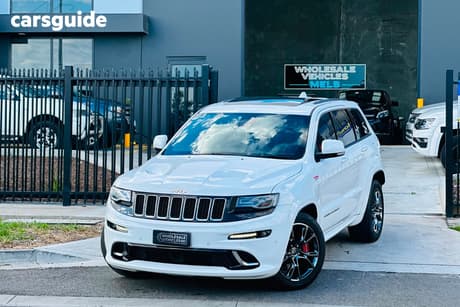 White 2015 Jeep Grand Cherokee Wagon Srt 8 (4X4)