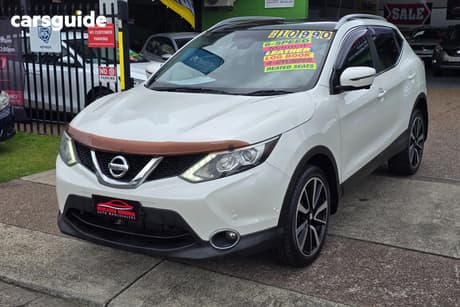 White 2017 Nissan Qashqai Wagon Ti (4X2)