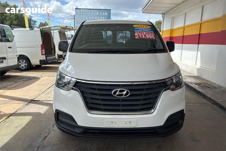 White 2019 Hyundai Iload Van 3S Twin Swing