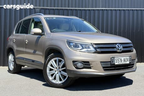 Beige 2012 Volkswagen Tiguan Wagon 155 Tsi (4X4)