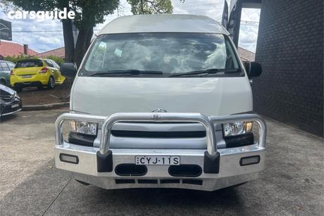 White 2015 Toyota HiAce Bus Commuter