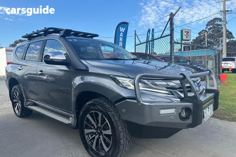 Grey 2018 Mitsubishi Pajero Sport Wagon Exceed (4X4) 7 Seat