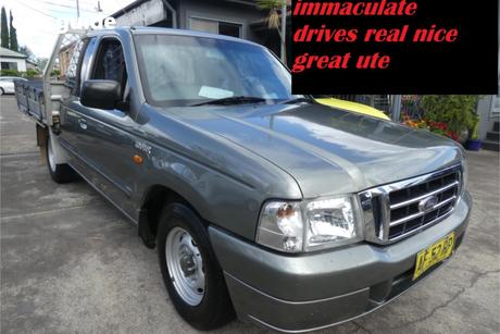 Green 2003 Ford Courier Super Cab Pickup Xl