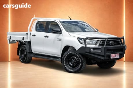 White 2021 Toyota Hilux Double Cab Chassis Sr (4X4)
