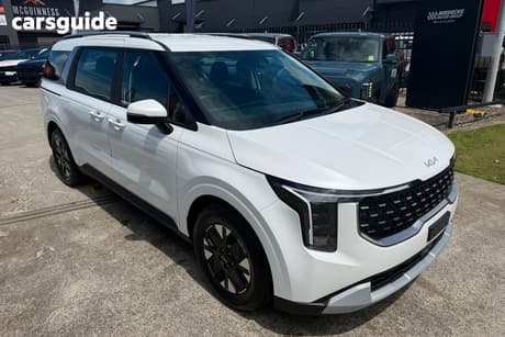 White 2026 Kia Carnival Wagon S Hev