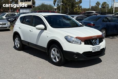 White 2012 Nissan Dualis Wagon St (4X2)