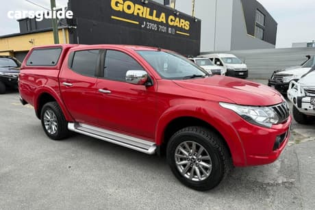 Red 2017 Mitsubishi Triton Ute Tray