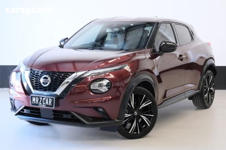 Red 2022 Nissan Juke Hatchback Ti