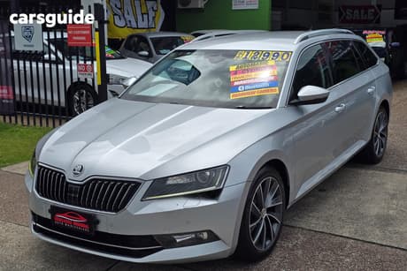 Silver 2019 Skoda Superb Wagon 162 Tsi