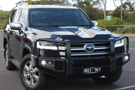 Blue 2022 Toyota Landcruiser Wagon Lc300 Sahara (4X4)