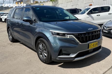 Blue 2023 Kia Carnival Wagon S