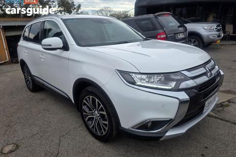 2016 Mitsubishi Outlander Wagon Ls Safety Pack (4X4) 7 Seats