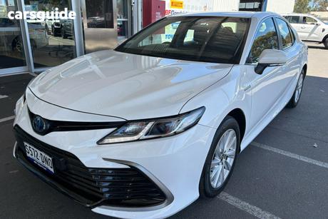 White 2023 Toyota Camry Sedan Ascent Hybrid
