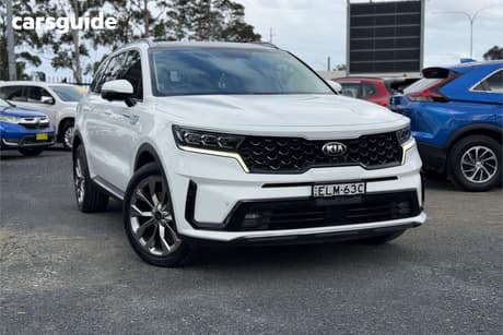 White 2020 Kia Sorento Wagon Gt-Line (4X4)