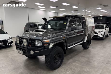 Grey 2017 Toyota Landcruiser Double Cab Chassis Gxl (4X4)