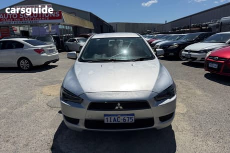 Silver 2009 Mitsubishi Lancer Sedan Es