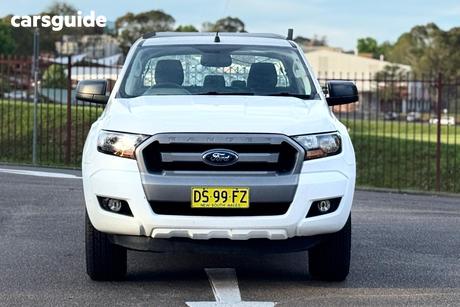 White 2015 Ford Ranger Crew Cab Chassis Xl 3.2 (4X4)