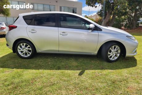 Silver 2017 Toyota Corolla Hatchback Ascent Sport