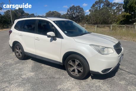 White 2014 Subaru Forester Wagon 2.5I