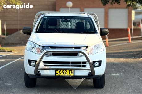 White 2016 Isuzu D-MAX Cab Chassis Sx (4X2)