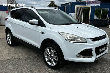 White 2016 Ford Kuga Wagon Trend (Awd)