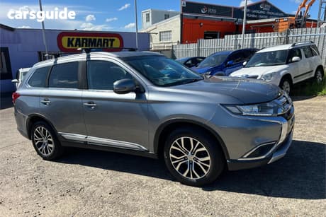 Grey 2016 Mitsubishi Outlander Wagon Ls (4X4)