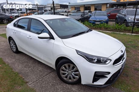 White 2021 Kia Cerato Sedan Si