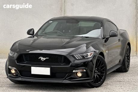 Black 2017 Ford Mustang Coupe Fastback Gt 5.0 V8