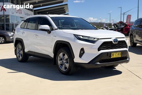 White 2024 Toyota RAV4 Wagon Gx (2Wd) Hybrid