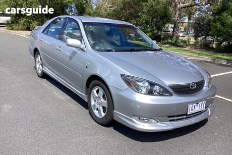 2004 Toyota Camry Sedan Sportivo