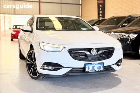 White 2018 Holden Calais Sedan V (5YR) ZB