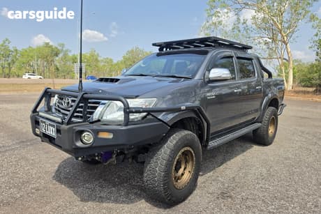 Grey 2012 Toyota Hilux Dual Cab Pick-up Sr5 (4X4)