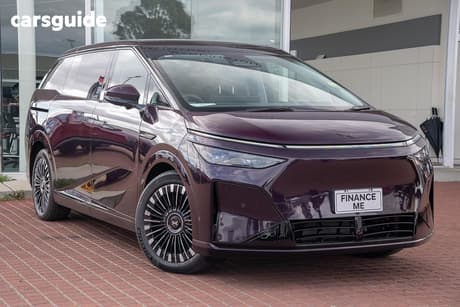 Purple 2026 Xpeng X9 Wagon Awd Performance
