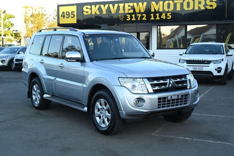Silver 2011 Mitsubishi Pajero Wagon Glx Lwb (4X4)