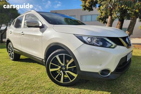White 2014 Nissan Qashqai Wagon Ti (4X2)