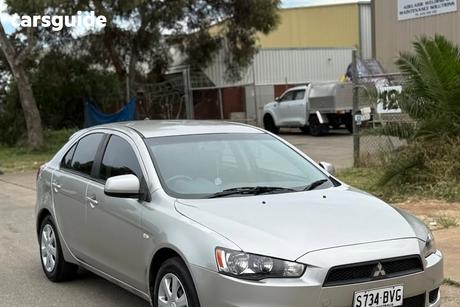 2013 Mitsubishi Lancer Sedan Es
