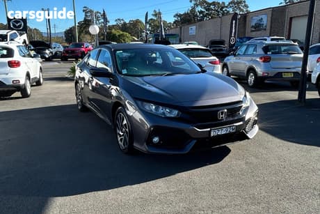 Grey 2018 Honda Civic Hatchback Vti-S
