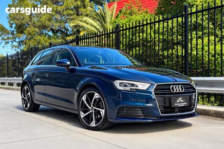 Blue 2019 Audi A3 Sportback 35 Tfsi Sprtbck (1.4 Tfsi Cod)