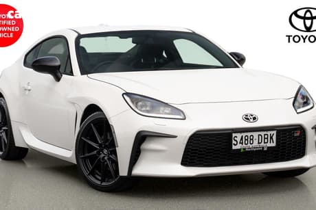 White 2024 Toyota GR86 Coupe Gts