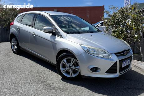 Silver 2014 Ford Focus Hatch TREND LW MK2