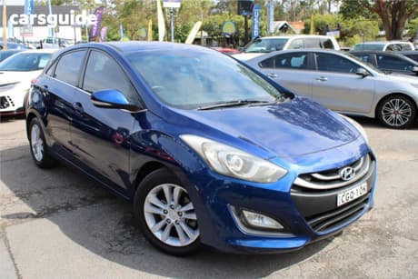 Blue 2012 Hyundai I30 Hatchback Elite