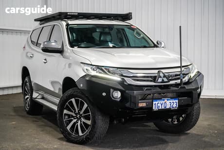 Grey 2018 Mitsubishi Pajero Sport Wagon Exceed (4X4) 7 Seat