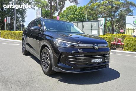 Black 2026 Volkswagen Tiguan Wagon 110Tsi Life