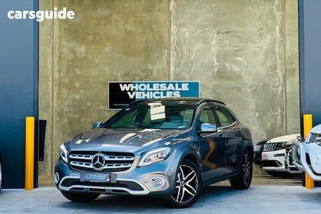 Grey 2017 Mercedes-Benz GLA180 Wagon 180