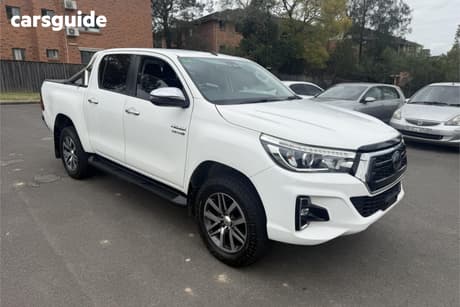 2020 Toyota Hilux Sr5 (4X4)